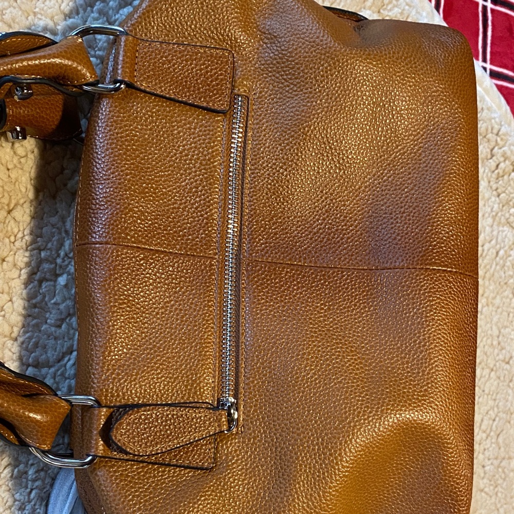 Elegant Brown Leather HeShe Crossbody Handbag - Picture 15 of 16